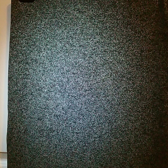 Skirt - Picture 2 of 3